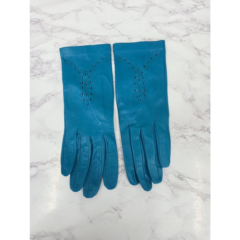 Vintage Italian Leather Teal Women's Driving Gloves with Perforated Eyelet